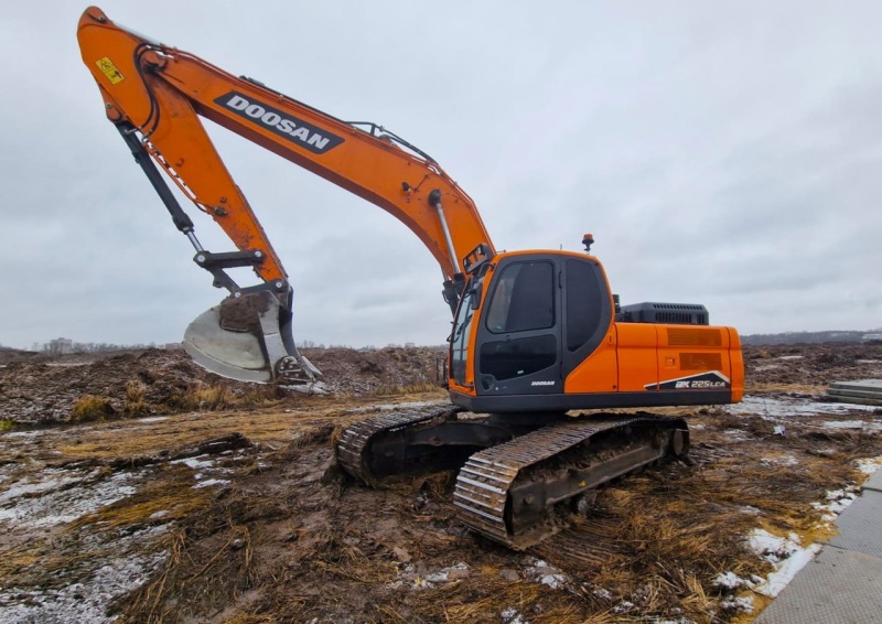 В Воскресенске готовят площадку для строительства ледового дворца: убрано почти 18 тысяч кубометров грунта