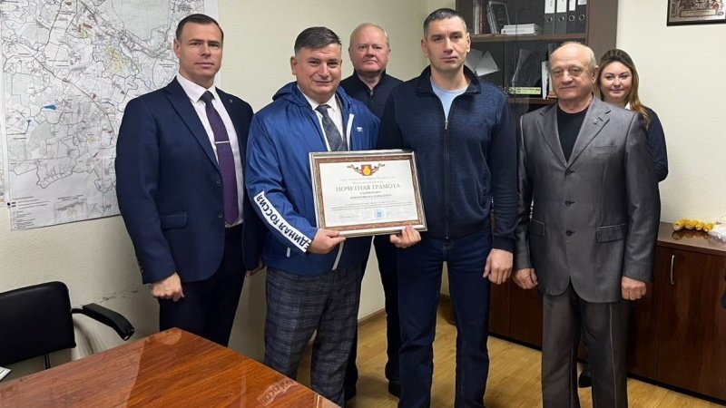 Встреча единороссов на сельскохозяйственном предприятии АО «Воскресенское»