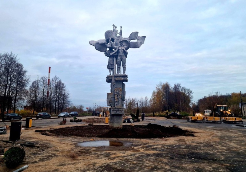 В деревне Ратчино городского округа Воскресенск благоустраивают центральную площадь
