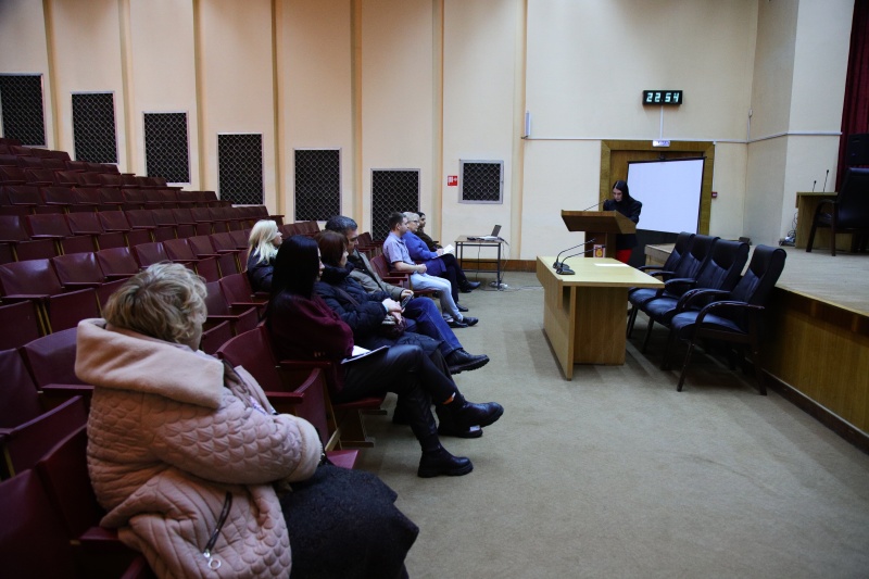 На заседании административной комиссии 