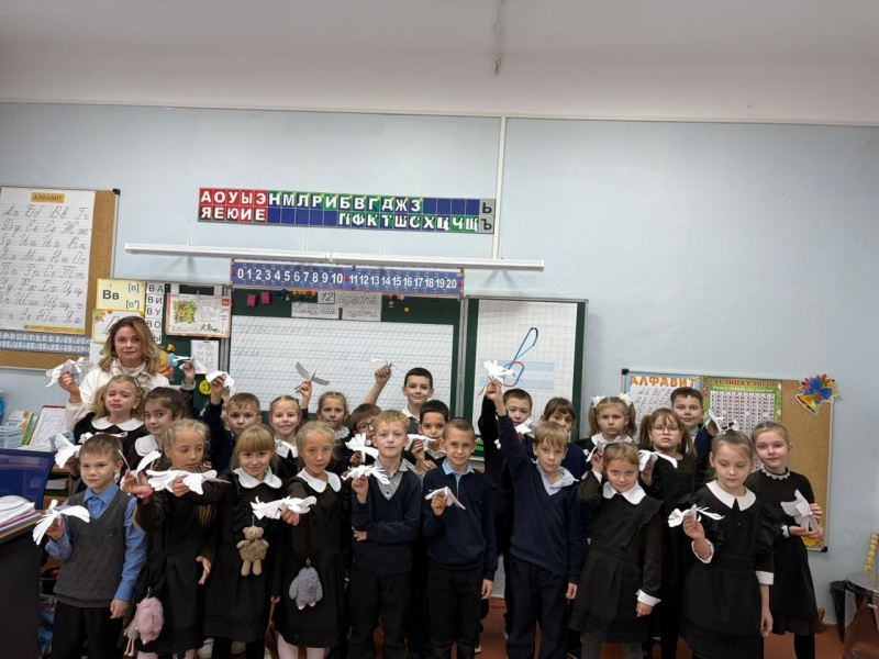 Воскресенские школьники приняли участие в мероприятиях, посвященных Международному Дню толерантности