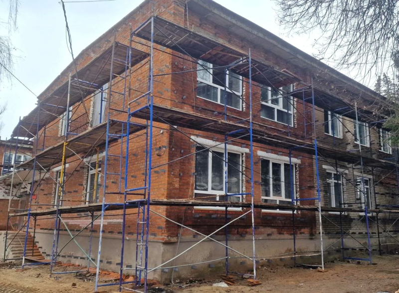 В детском саду на улице Московской в Воскресенске приступили к фасадным работам