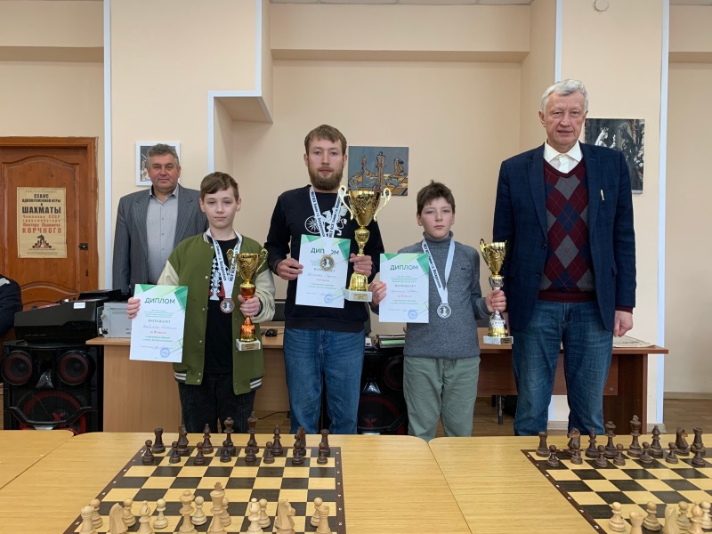 В Воскресенском шахматном клубе состоялся праздничный турнир, посвященный Дню космонавтики