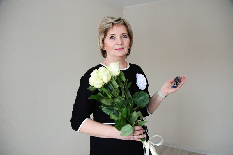 Воскресенский педагог получила ключи от квартиры