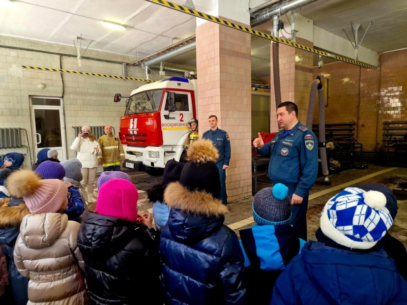 Воскресенские гимназисты посетили пожарно-спасательную часть