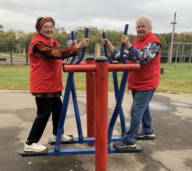 Воскресенцев приглашают присоединиться к губернаторскому проекту "Активное долголетие" 