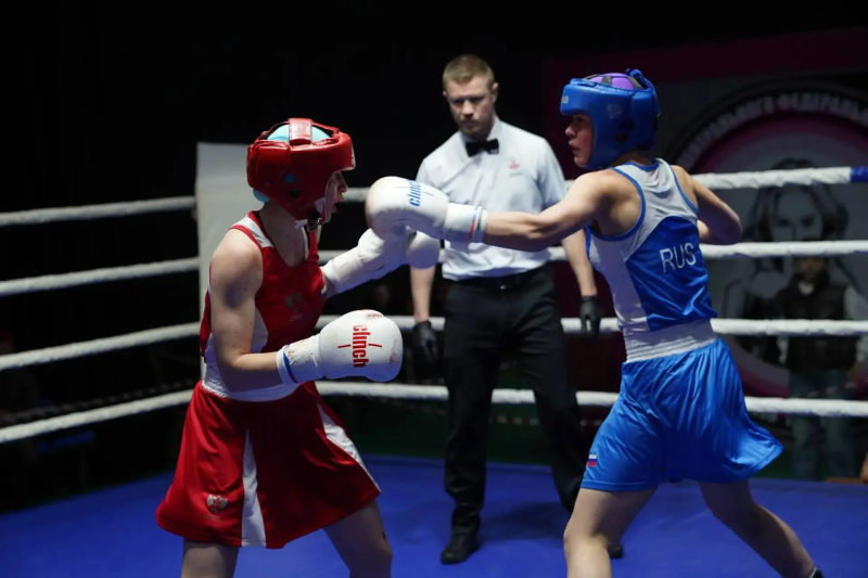 Спортсменка из Воскресенска завоевала бронзу на первенстве ЦФО по боксу