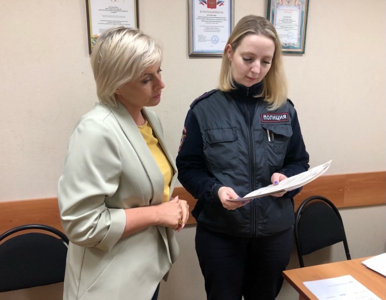 Заместитель председателя Общественного совета при УМВД России по г.о. Воскресенск посетила Отдел участковых уполномоченных полиции