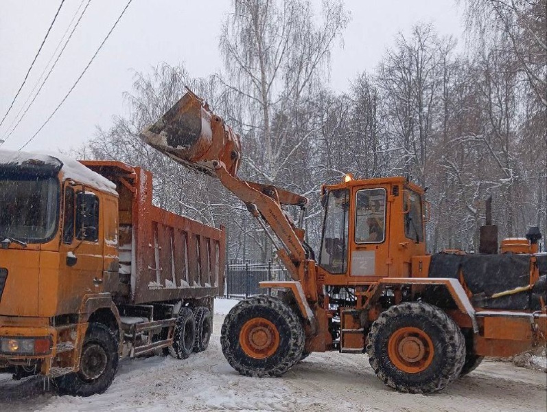 Коммунальные и дорожные службы округа переведены в круглосуточный оперативный режим