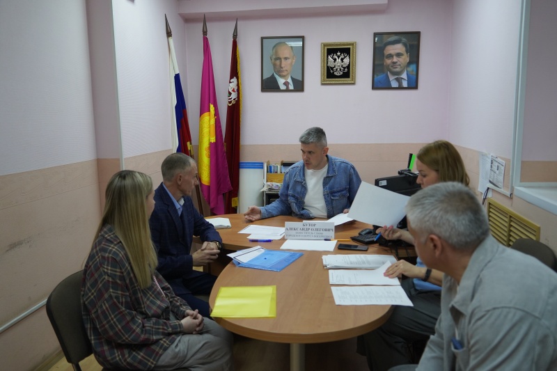 На приёме по вопросам ЖКХ 