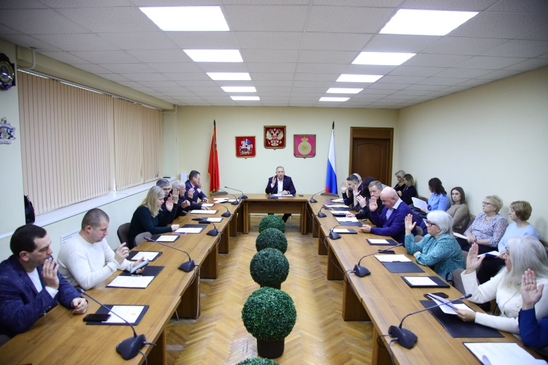 В Воскресенске состоялось внеочередное заседание Совета депутатов округа 