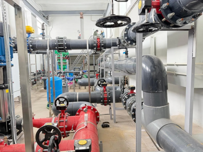 В городском округе Воскресенск специалисты Мособлводоканала провели капитальный ремонт водоподъемных труб на ВЗУ