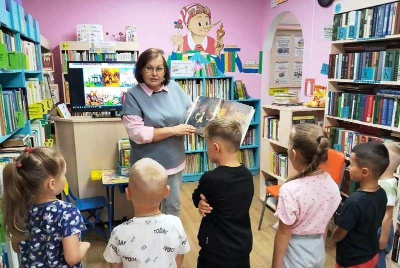 Юные воскресенские читатели знакомятся с историей Родины